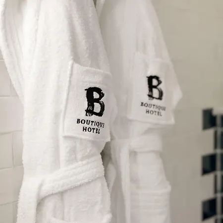 H10 Duque De Loule Hotell 4*