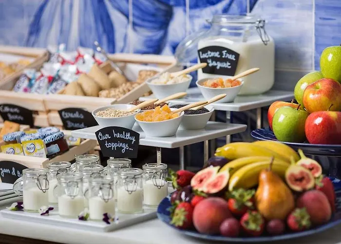 ホテル H10 ドゥケ デ ローレ 4*