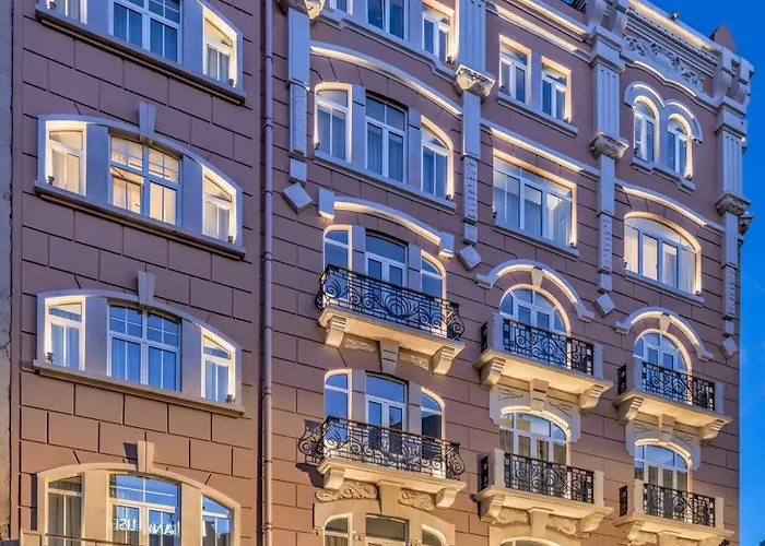 H10 ドゥケ デ ローレ ホテル