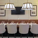 H10 Duque De Loule Hotell 4*