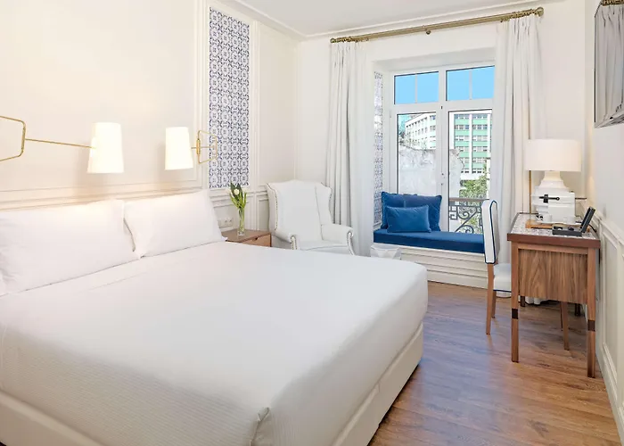 Hotel H10 Duque De Loule 4*